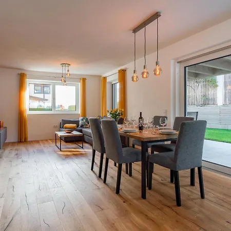 Apartment Emilia *